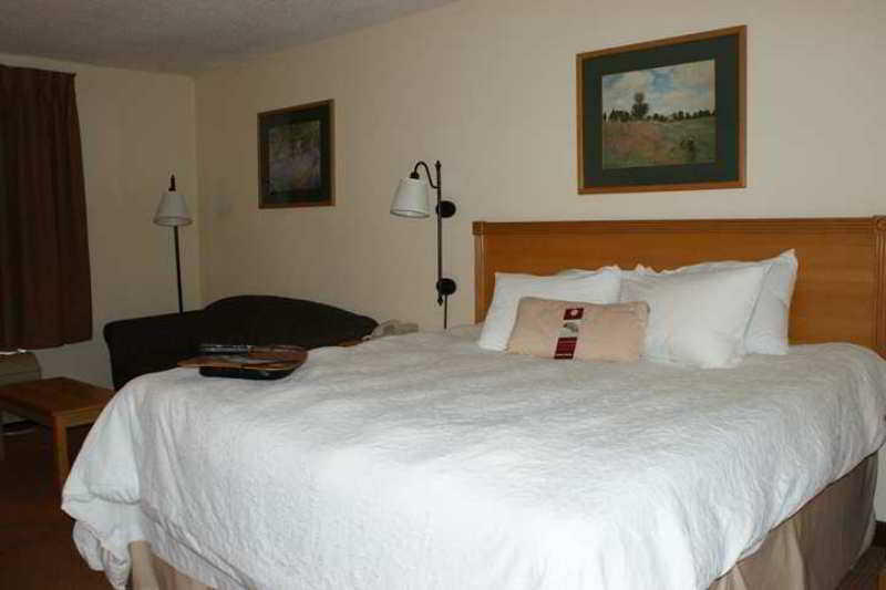Hampton Inn St. Louis-Chesterfield Bilik gambar